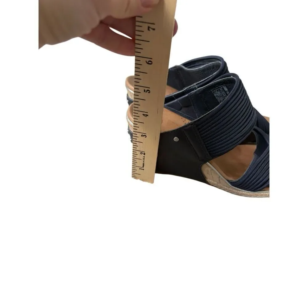 Ugg Australia Hilarie  Racing Stripe‎ Sandals Wedge Size 7
